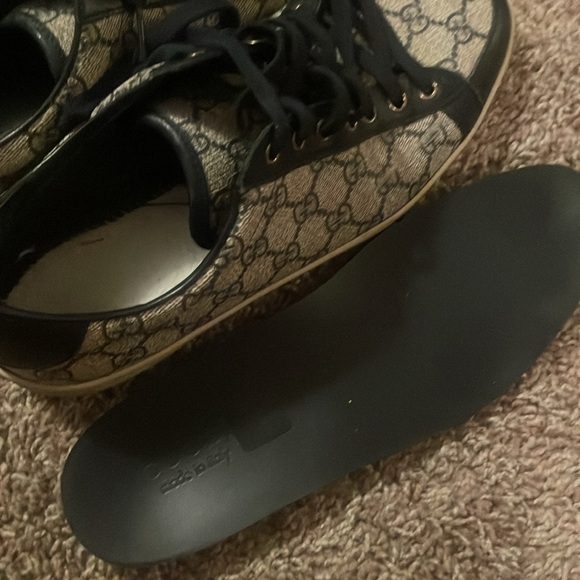 Men’s authentic Gucci sneakers - Picture 6 of 6